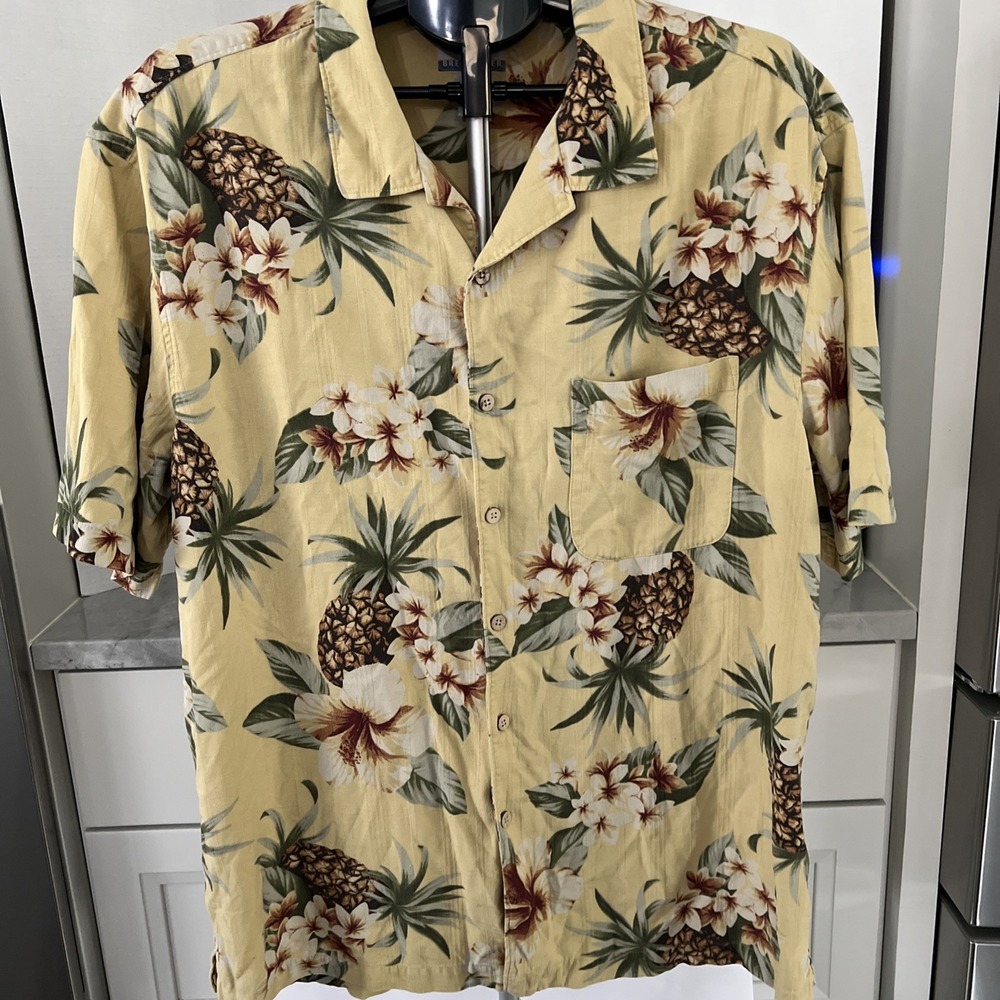 Breakwater Silk Hawaiian Shirt Men L Floral Pineapple Hibiscus Yellow Aloha
